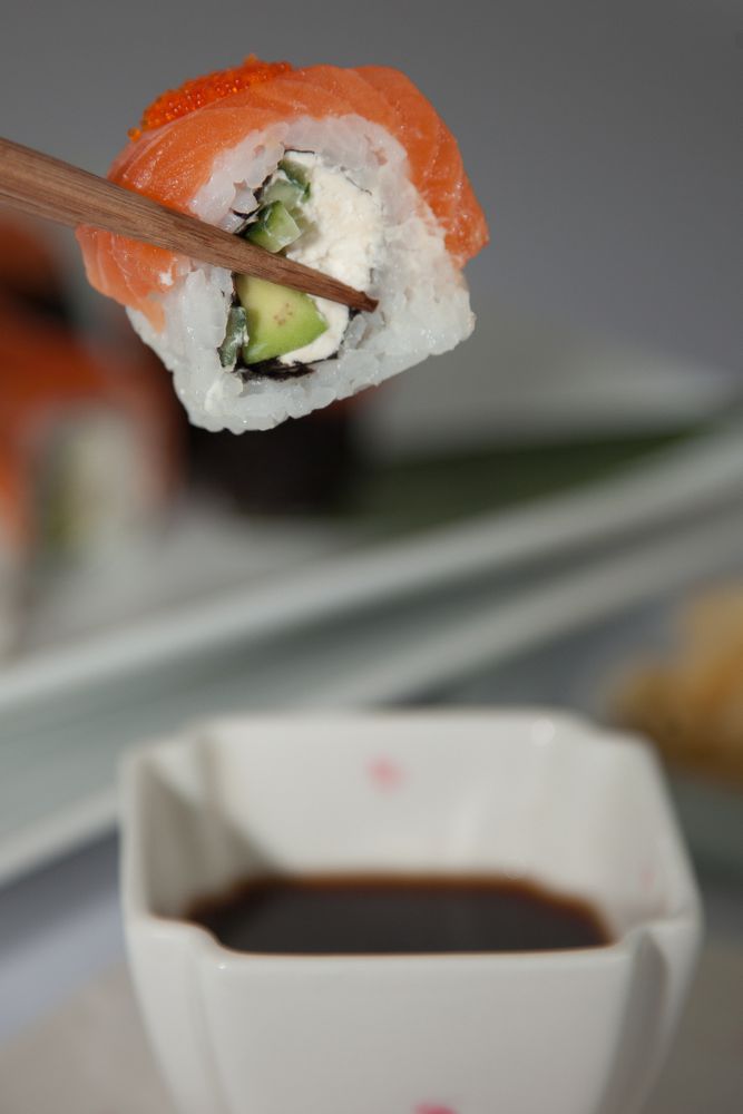 Alaska Roll Sushi 5 alaskan roll sushi with sauce